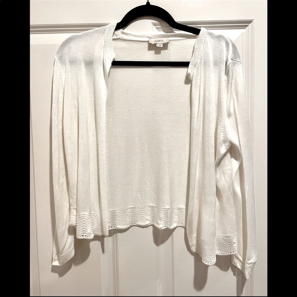 White cardigan w/ crochet design